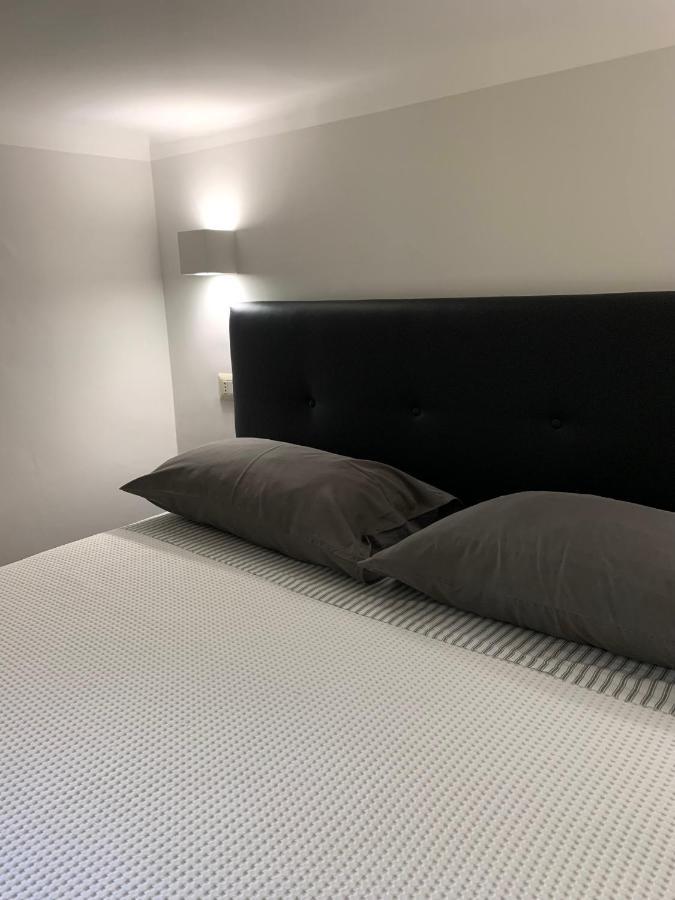 Apartment Rent Casa Almika Бари Экстерьер фото