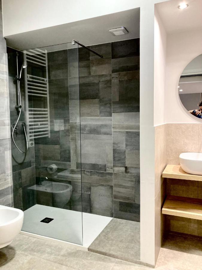 Apartment Rent Casa Almika Бари Экстерьер фото
